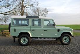 LAND ROVER DEFENDER TD4 122HP