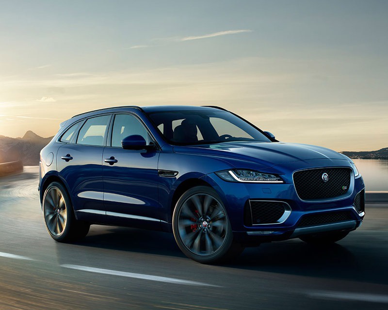 JAGUAR F PACE 2.0 T 300HP