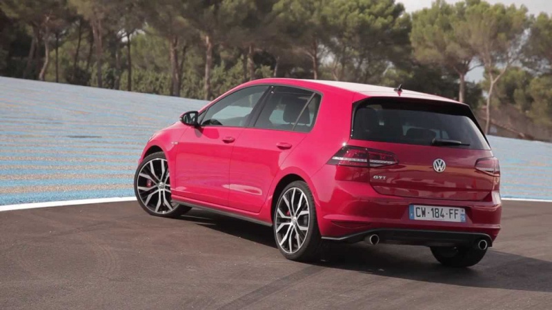 VOLKSWAGEN GOLF 2.0 TSI GTI PERFORMANCE 230HP