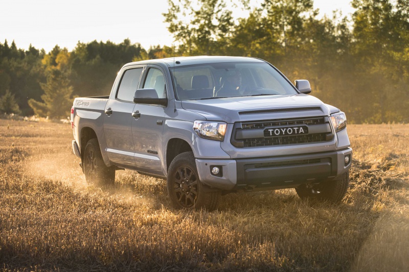 TOYOTA TUNDRA 5.7L V8 380HP